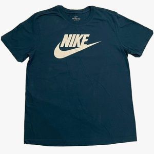 Nike Sportswear Men’s Tshirt, Teal, MED
